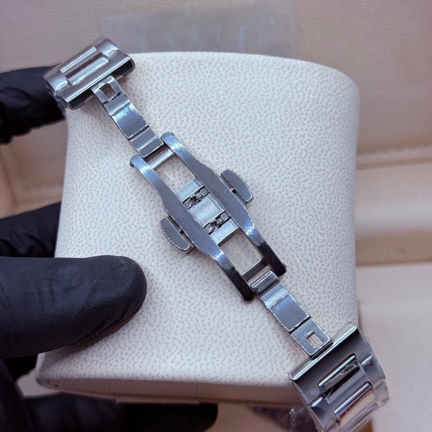 PP style automatic black with black scelton - Reluxe