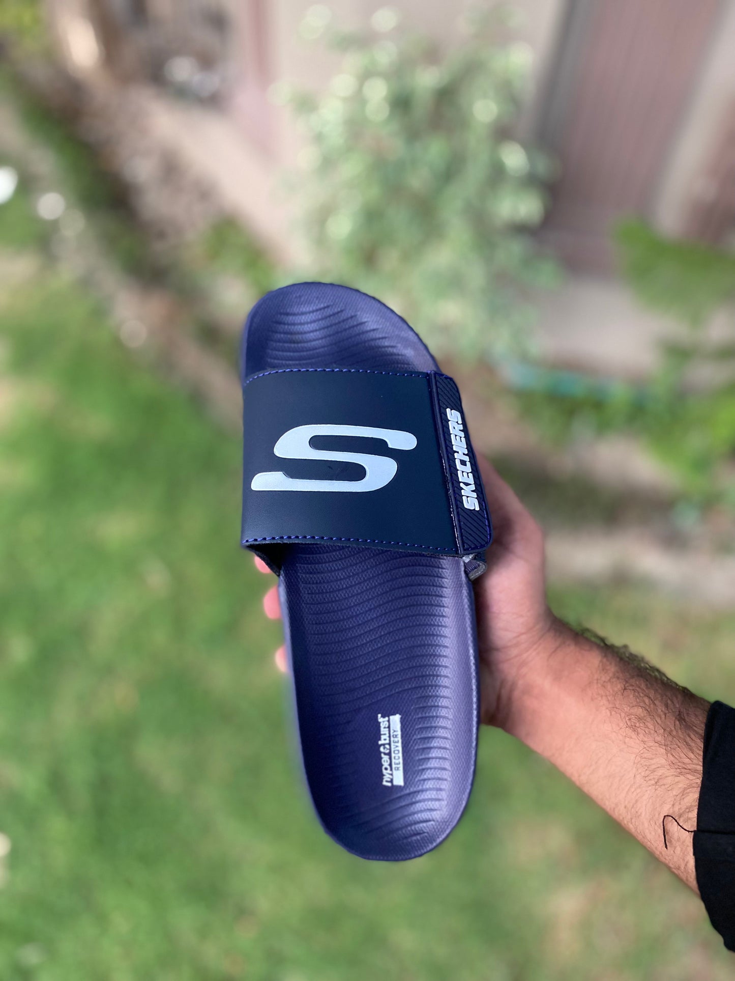 SKETCHER HYPER BURST SLIDES - Reluxe