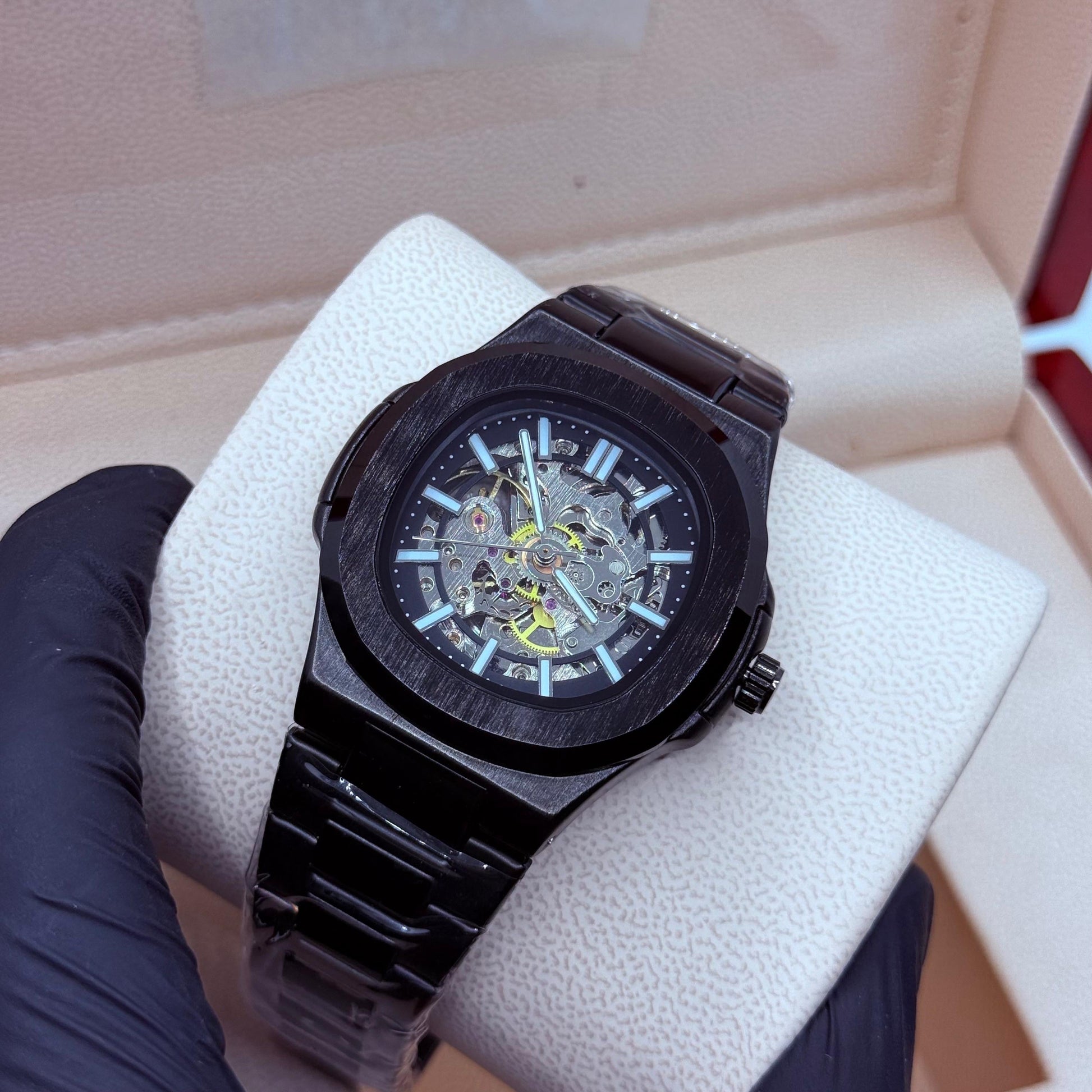 PP style automatic black with black scelton - Reluxe