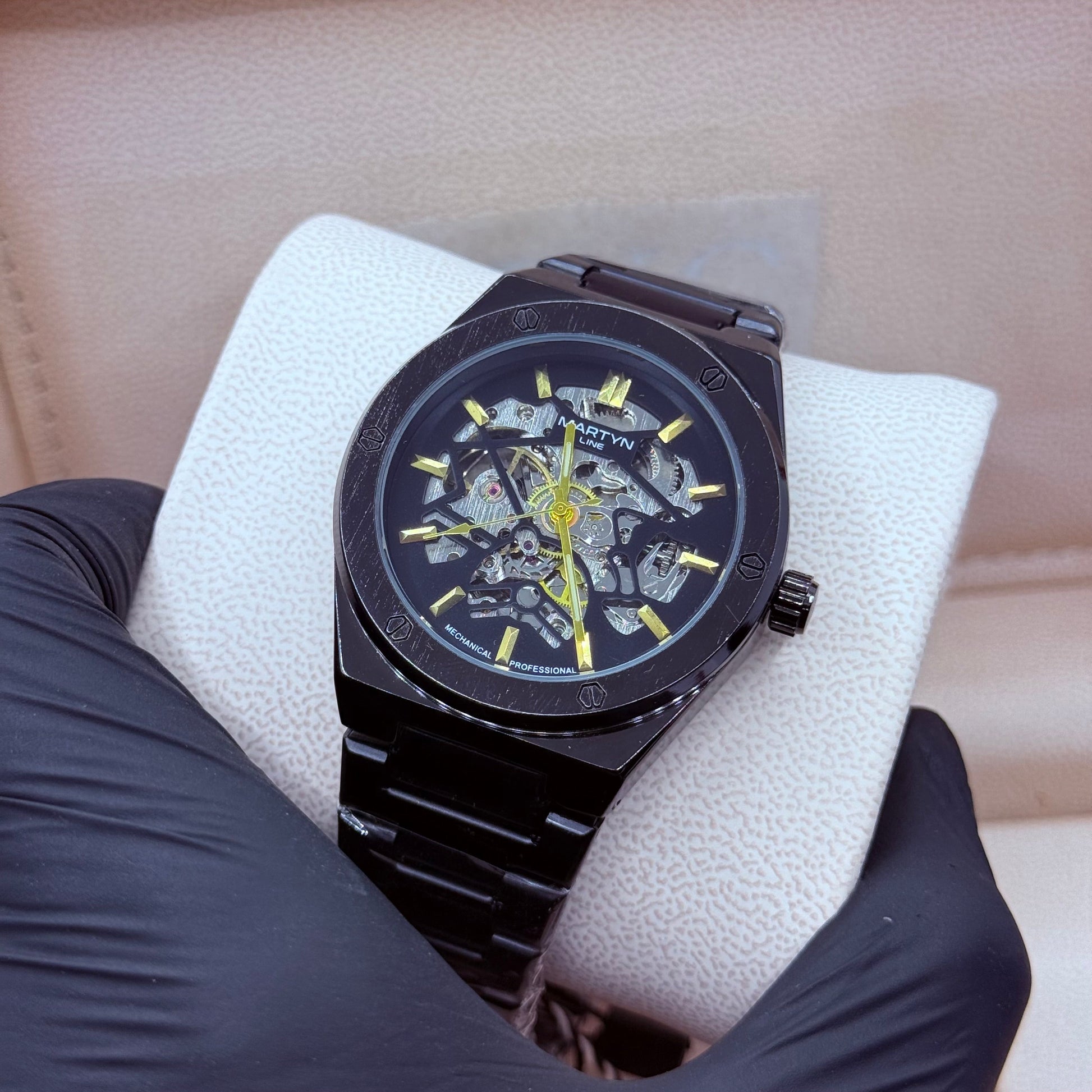 Automatic skeleton black dial with black chain - Reluxe