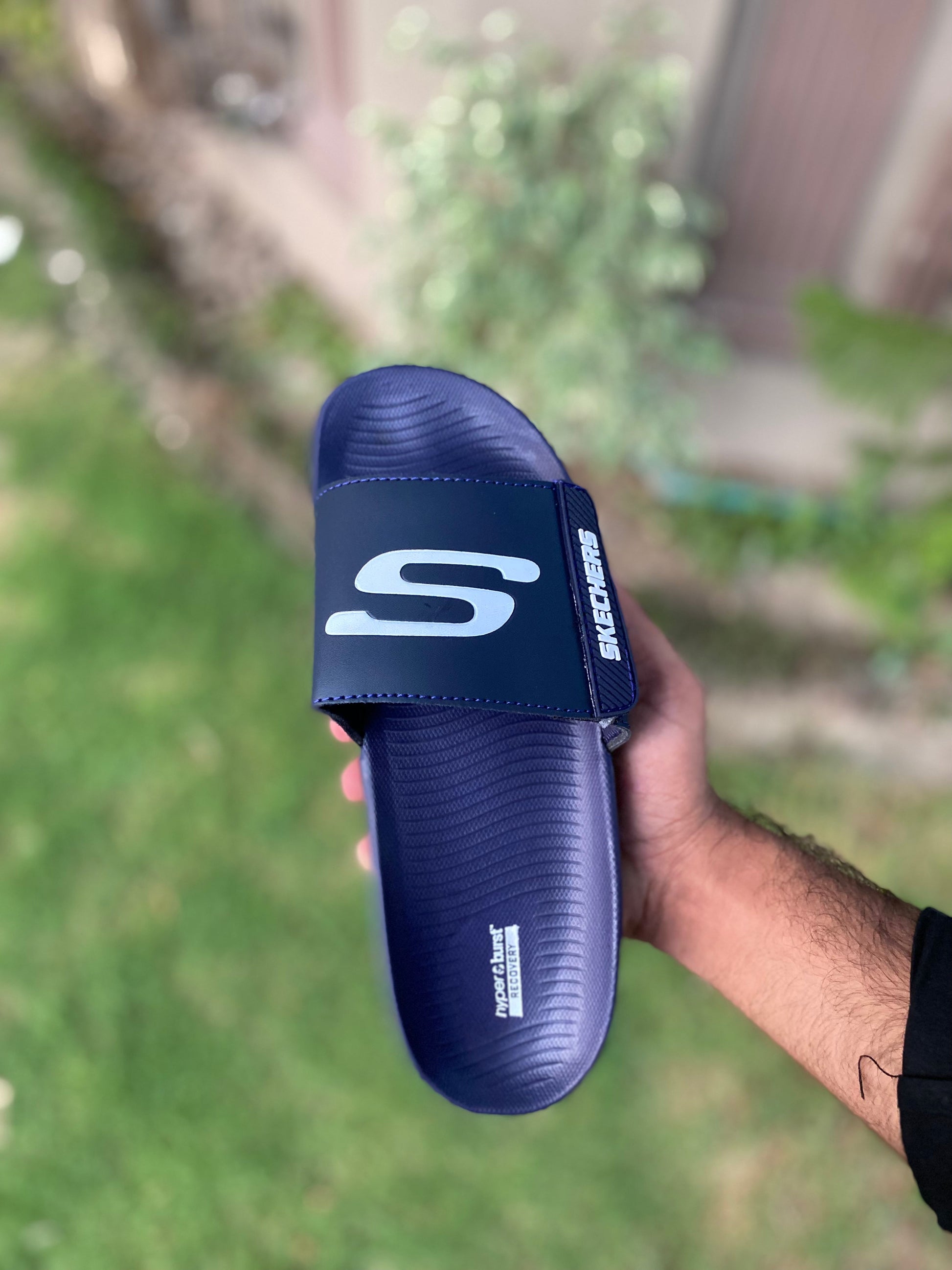 SKETCHER HYPER BURST SLIDES - Reluxe