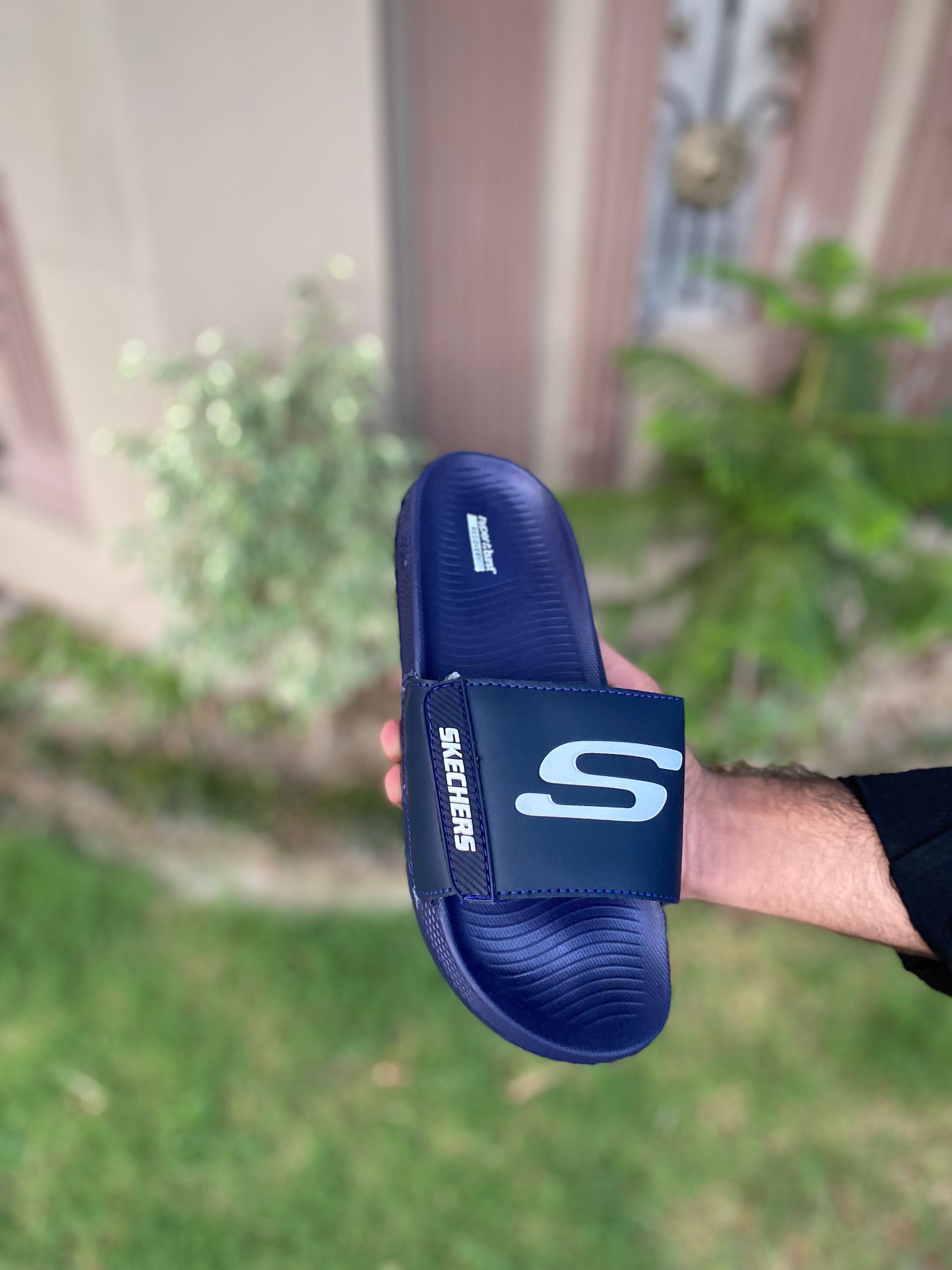 SKETCHER HYPER BURST SLIDES - Reluxe