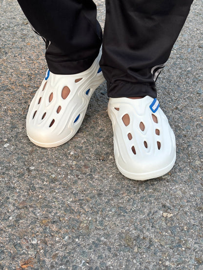 Sketcher Pro Clogs - Reluxe