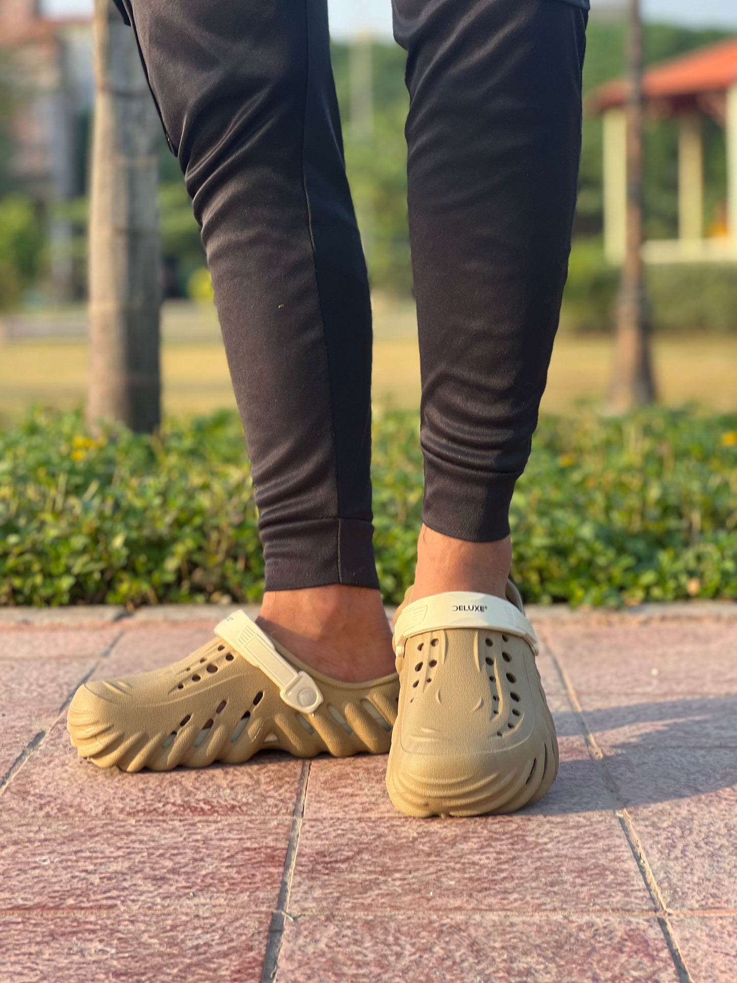 Comfy Special Crocs -  Comfortable Double Sole - Reluxe