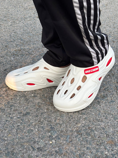 Sketcher Pro Clogs - Reluxe