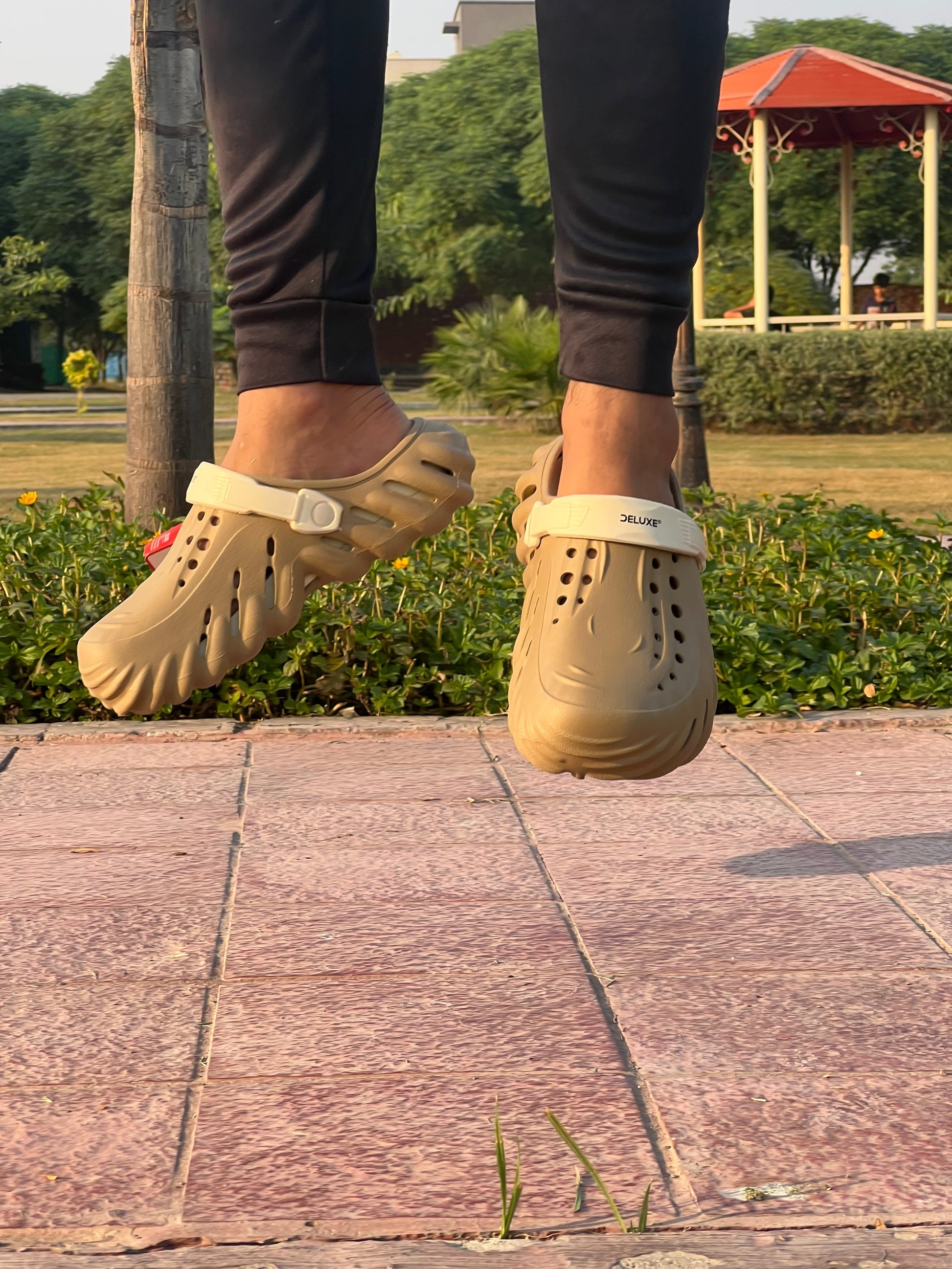 Comfy Special Crocs -  Comfortable Double Sole - Reluxe