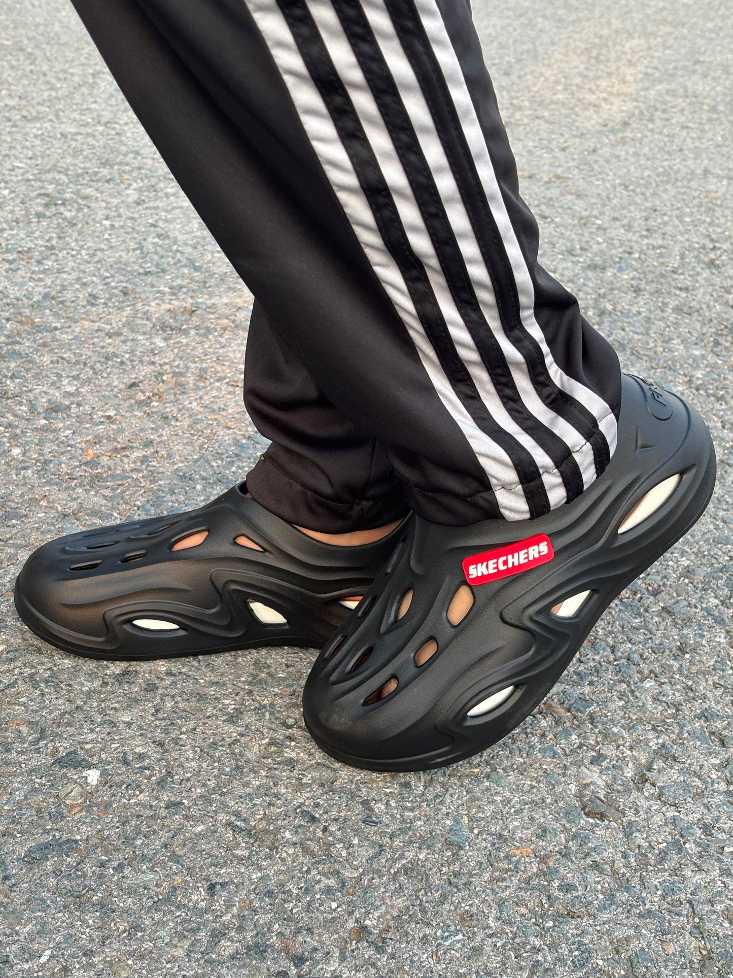 Sketcher Pro Clogs - Reluxe