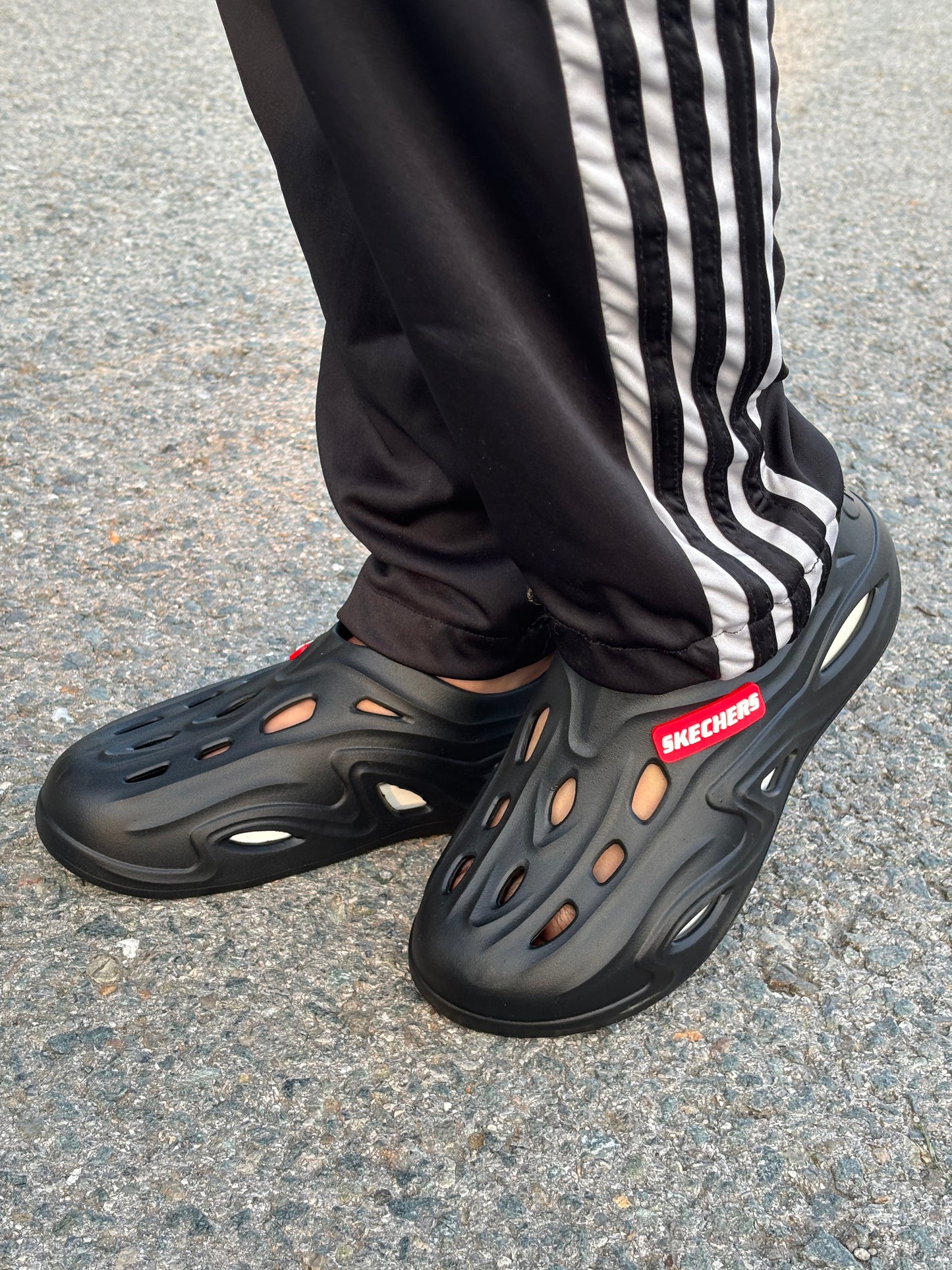 Sketcher Pro Clogs - Reluxe