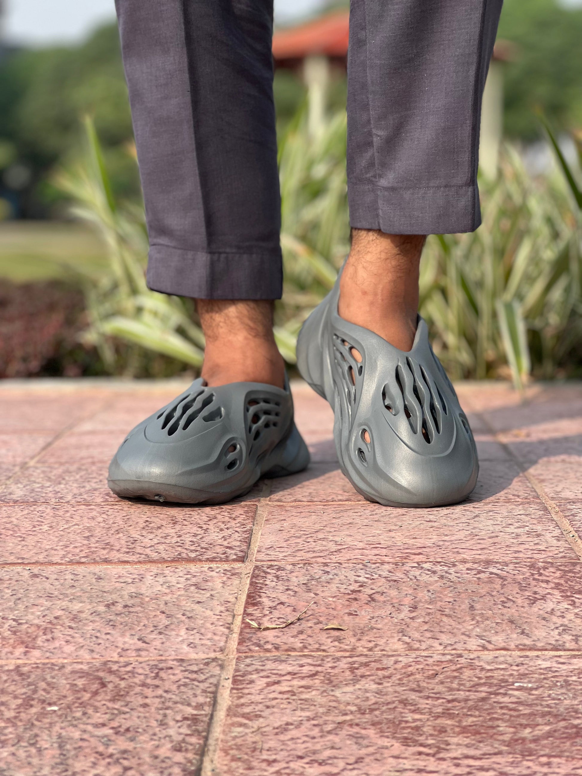 Yeezy Foam Runner, Comfortable and Classy - Reluxe