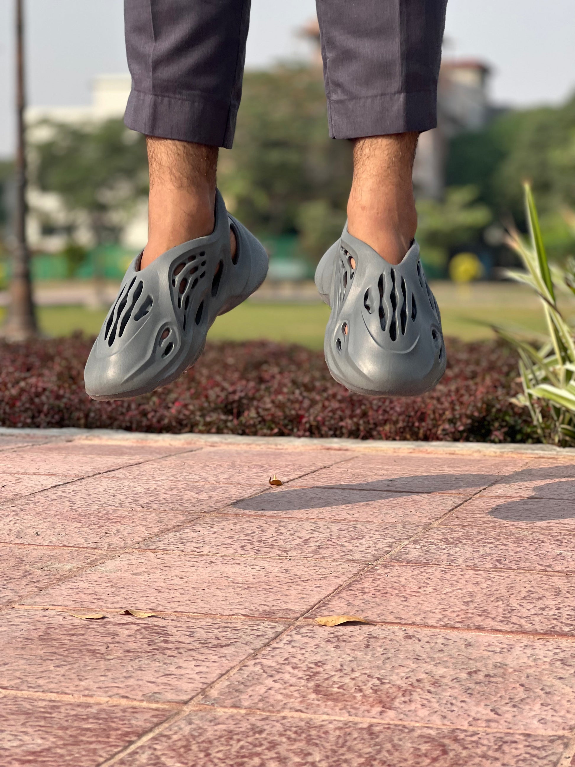 Yeezy Foam Runner, Comfortable and Classy - Reluxe