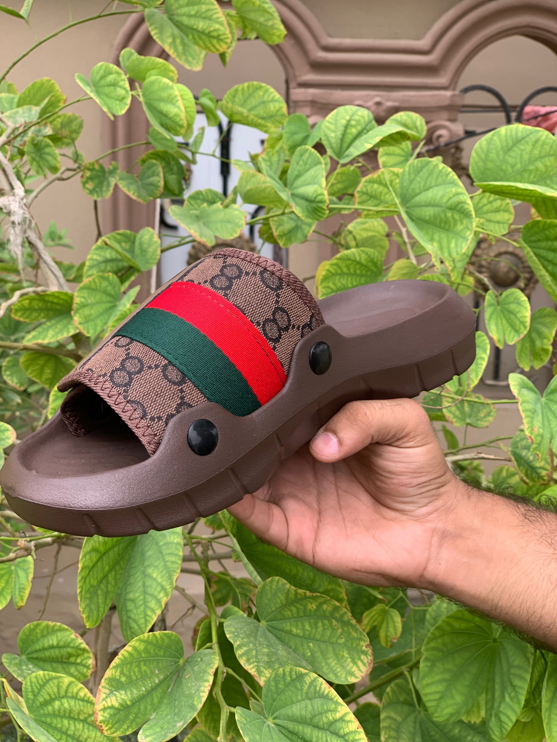 Decent slides by Reluxe - Reluxe