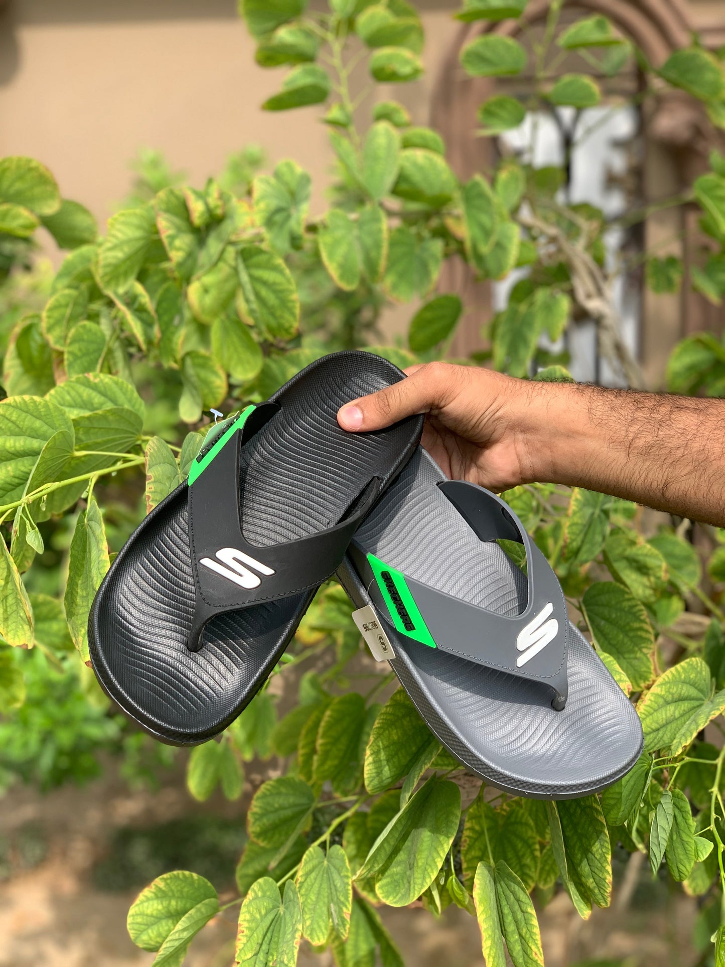 Sketcher Summer Slides - Reluxe