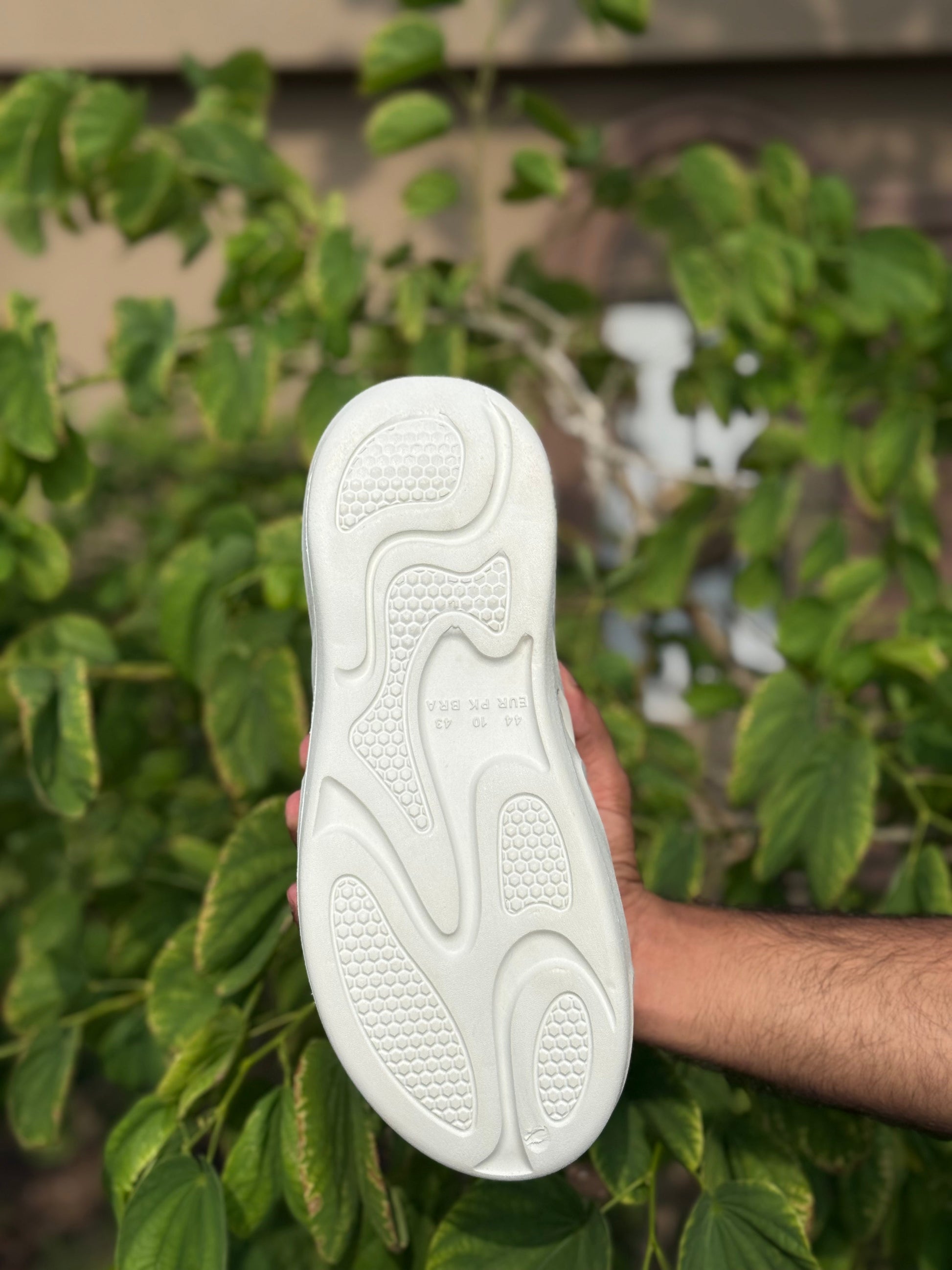 Sketcher Pro Clogs - Reluxe