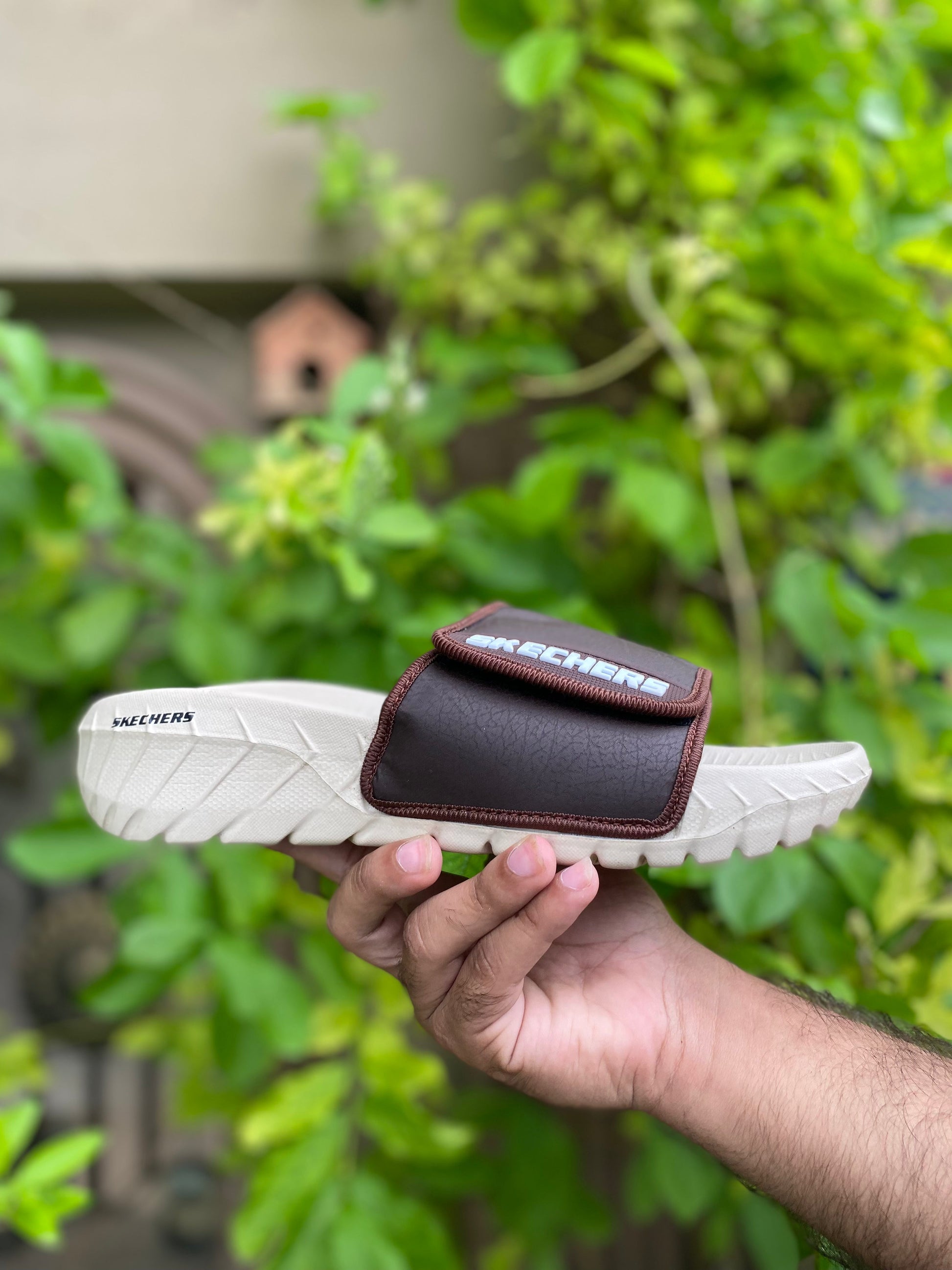 Skecher Jumper Slides - Reluxe