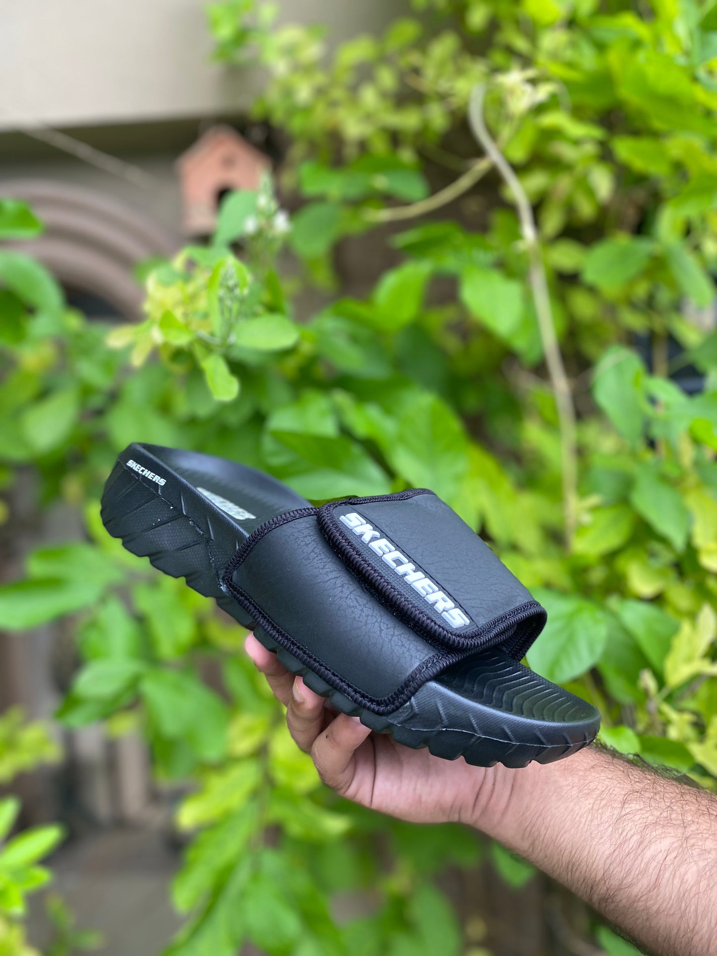 Skecher Jumper Slides - Reluxe