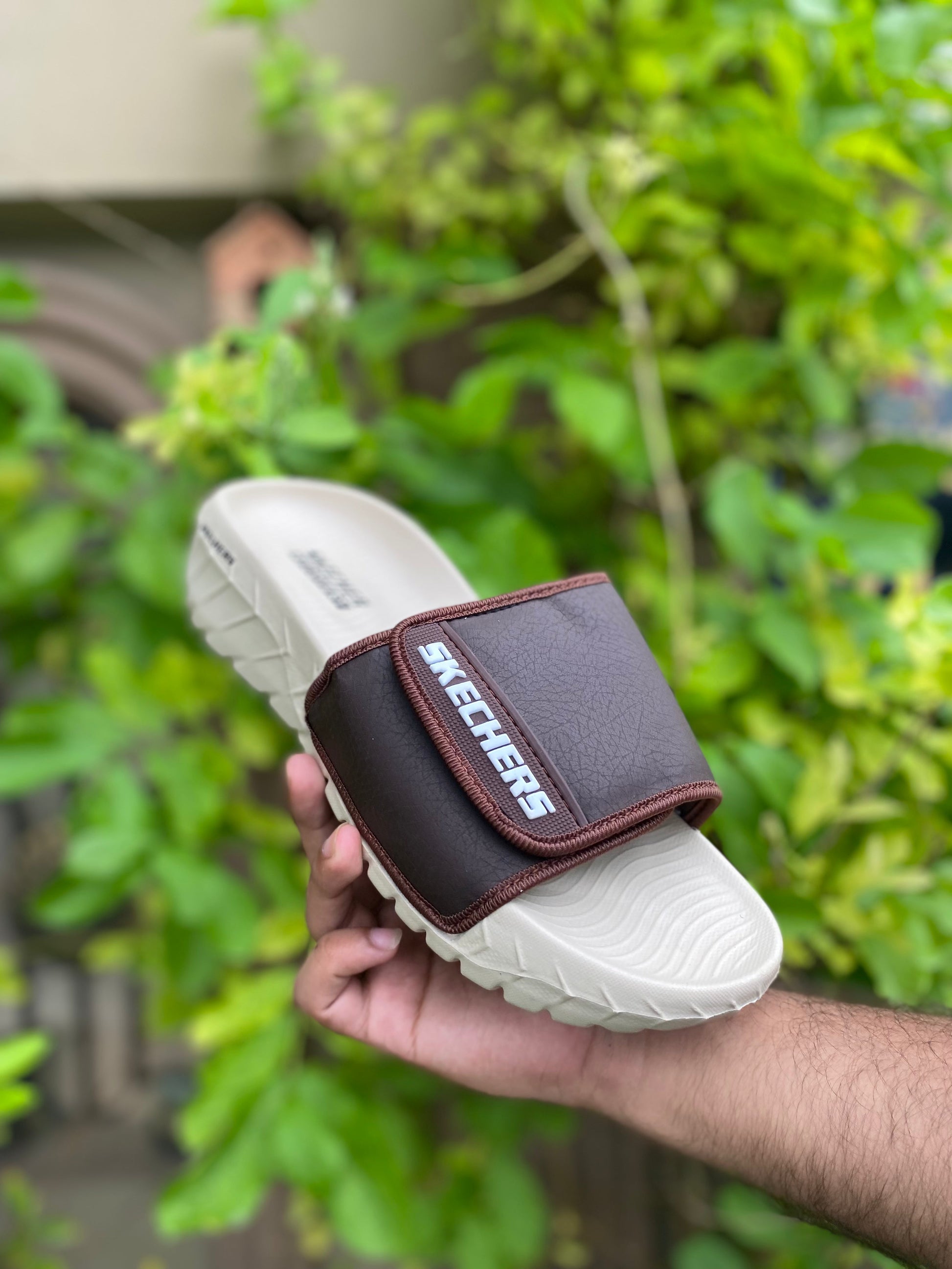 Skecher Jumper Slides - Reluxe