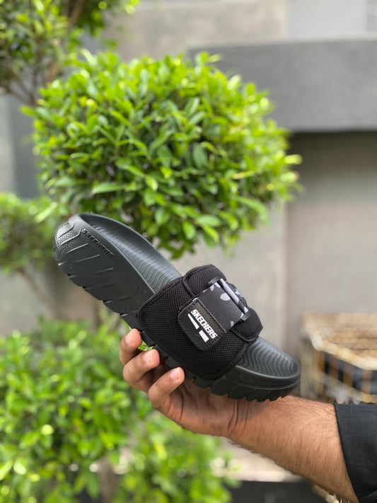 Skecher Fluffy Slides - Reluxe