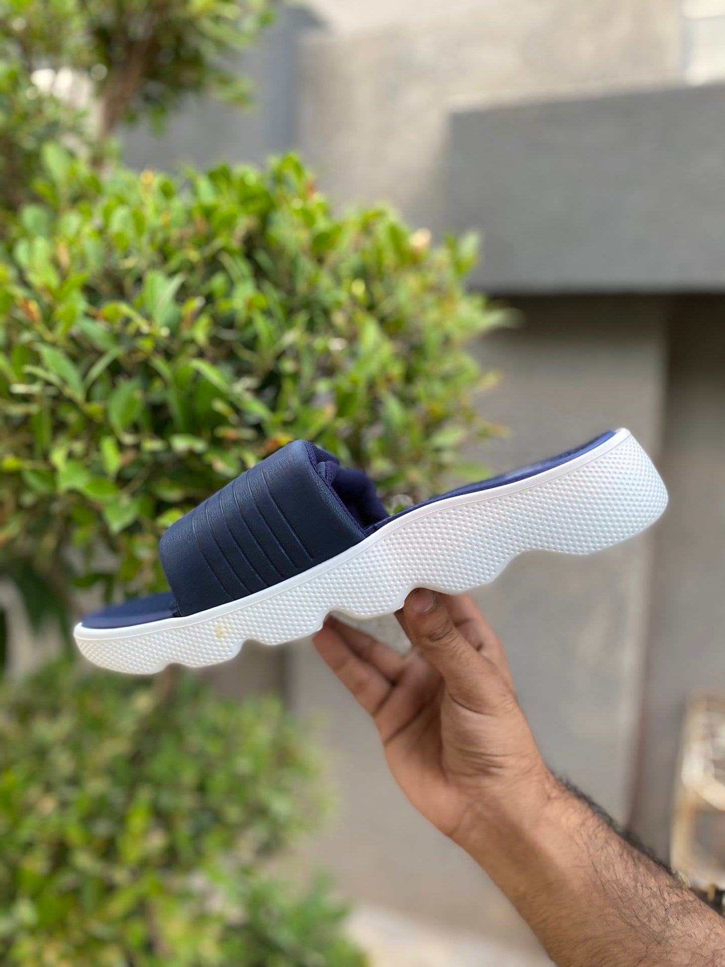 Skecher Puffy Slides - Reluxe