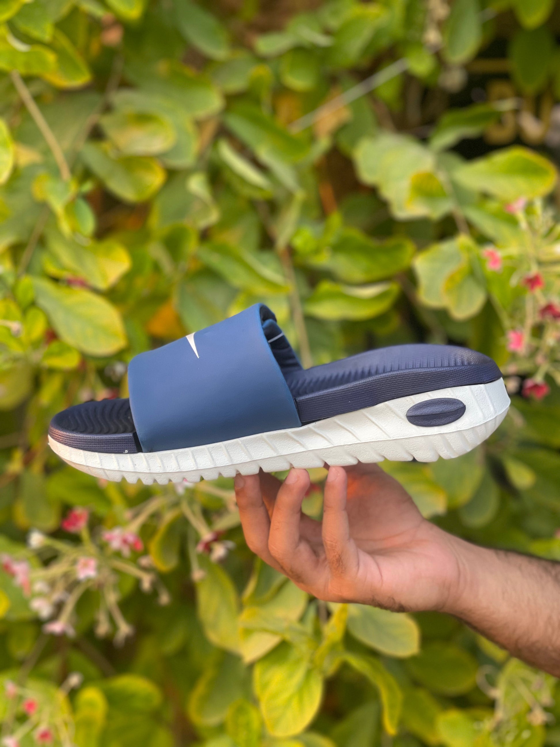 Nike Premium Slides - Reluxe