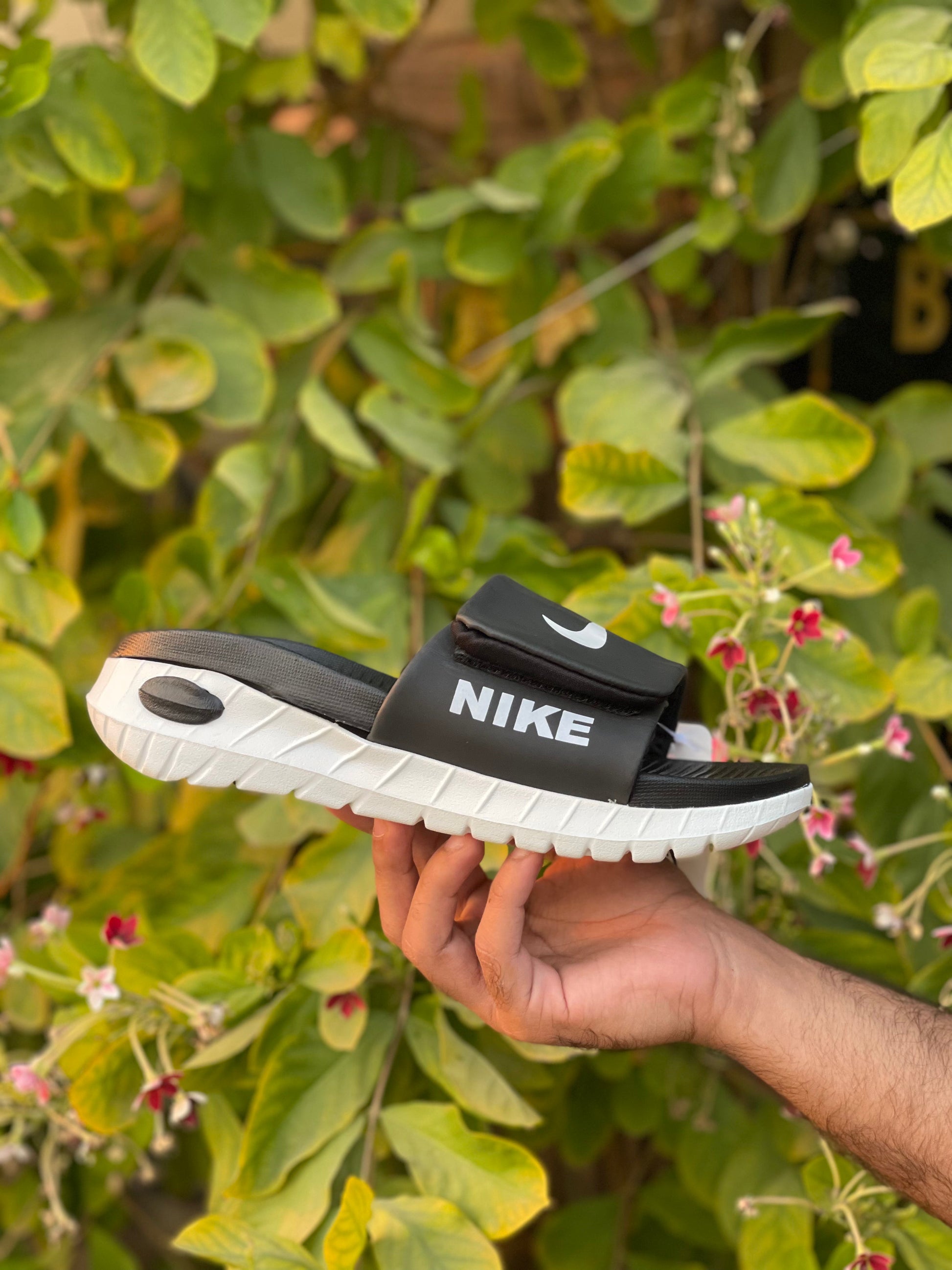 Nike Premium Slides - Reluxe