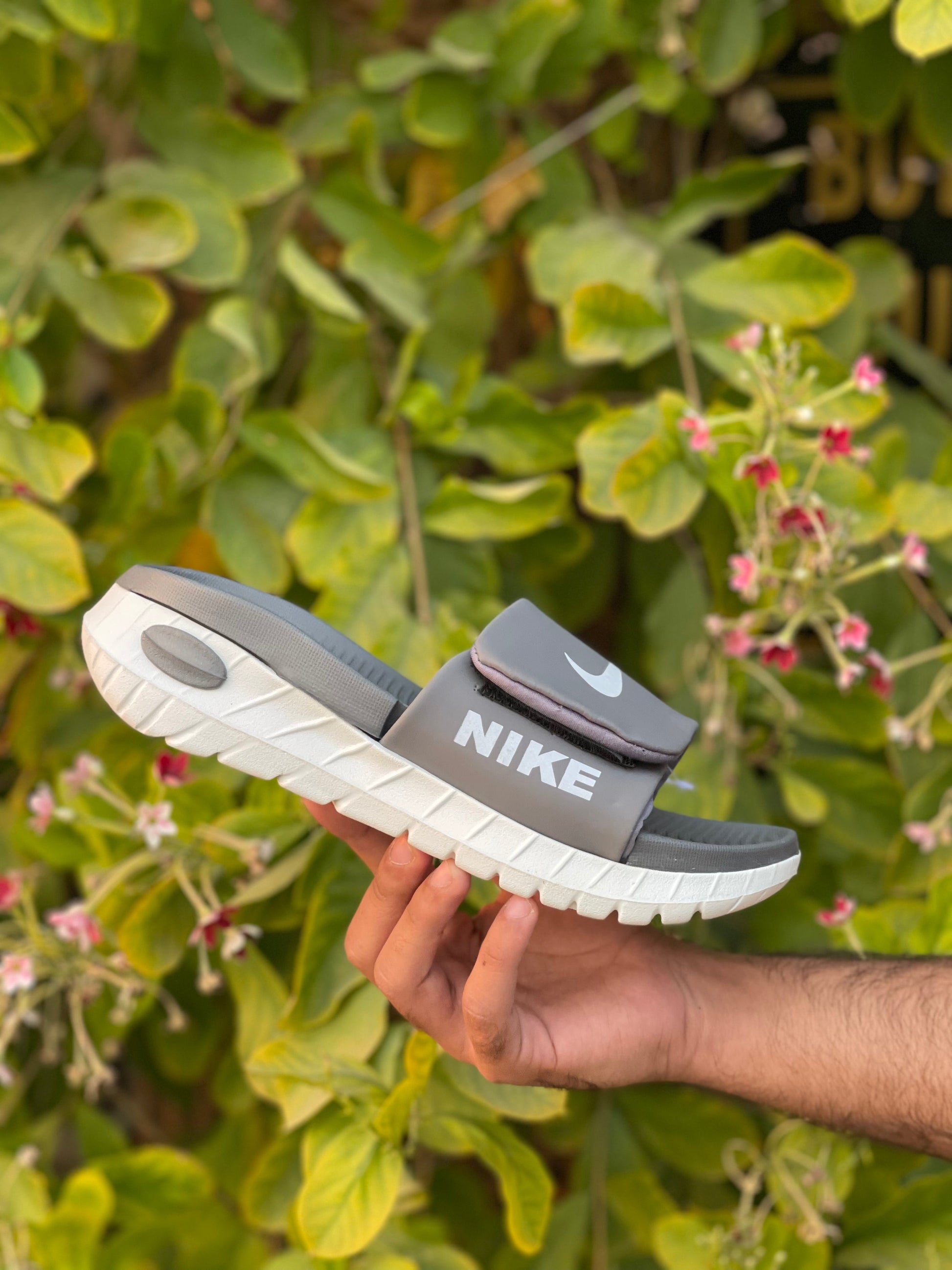 Nike Premium Slides - Reluxe