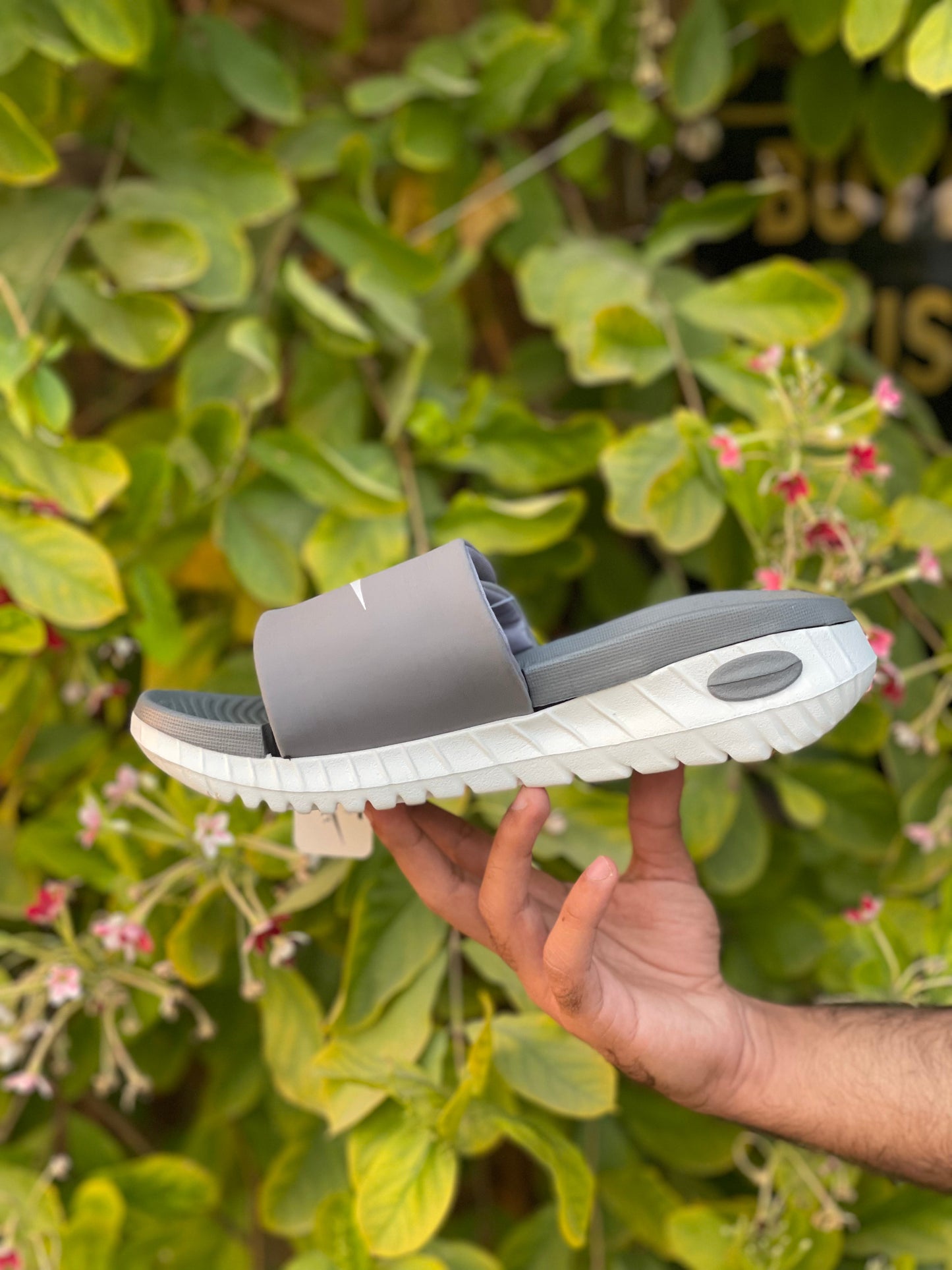 Nike Premium Slides - Reluxe