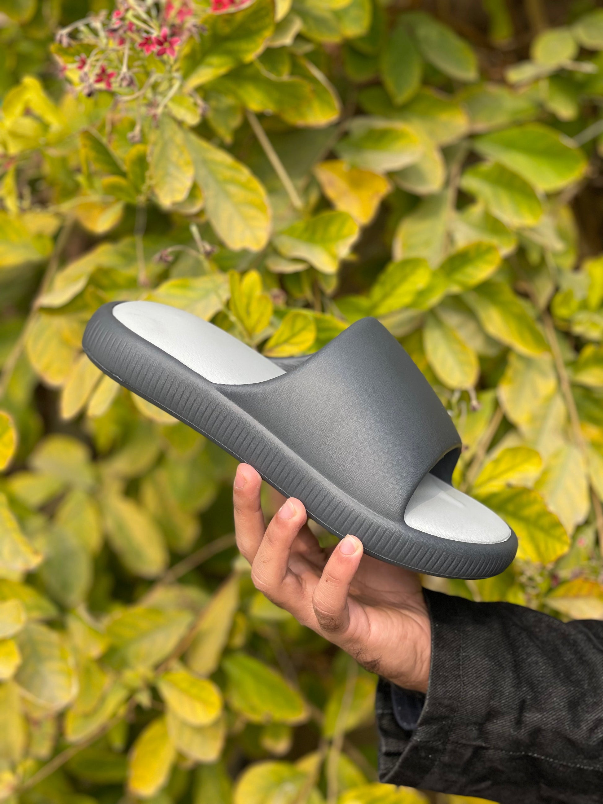 ZURBAN CLASSY SLIDES - Reluxe